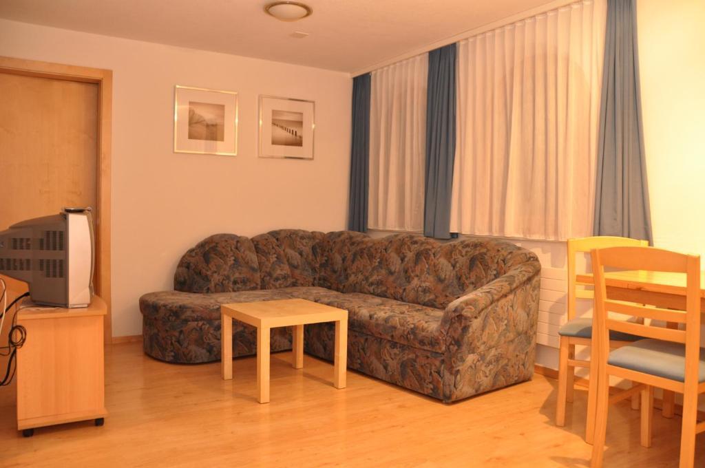 Ferienwohnung Haus Gentiana Samnaun Zimmer foto